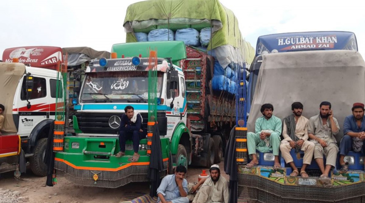 Pak-Afghan trade falls steeply amid Afghanistan crisis