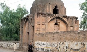 Beeja di qabr: Crumbling historic landmark awaits restoration