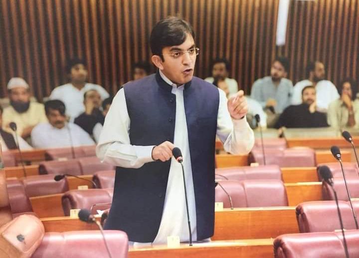 'Why DG ISI visited Kabul': Dawar submits questions in parliament
