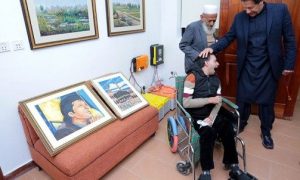 'You're symbol courage': PM meets differently-bled artist