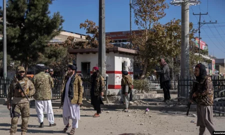 Suicide Bomber Killed Outside Kabul Passport Office