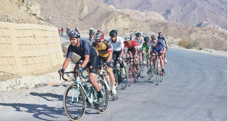 Karachi cyclist wins first Tour de Waziristan cycling race