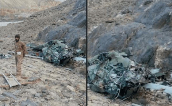 Two army pilots martyred as helicopter crashes in Siachen