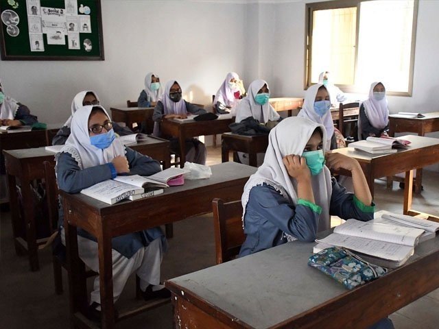 Schools in cities with 10pc Covid positivity to maintain 50pc attendance