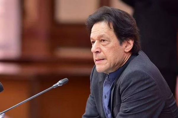 PM directs PTI leadership to win over 'angry' lawmakers