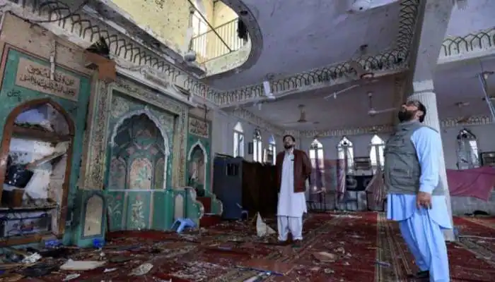 Cabinet approves Rs2m each for Peshawar mosque blast victims