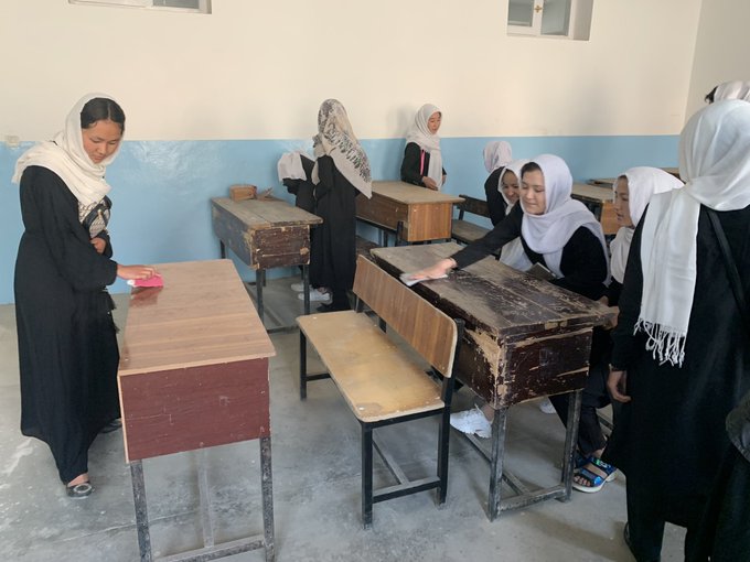Taliban order closure of girls' schools hours after reopening