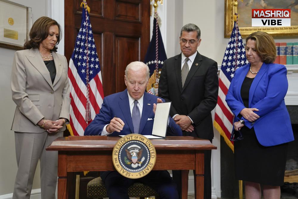 Biden signs executive order on abortion