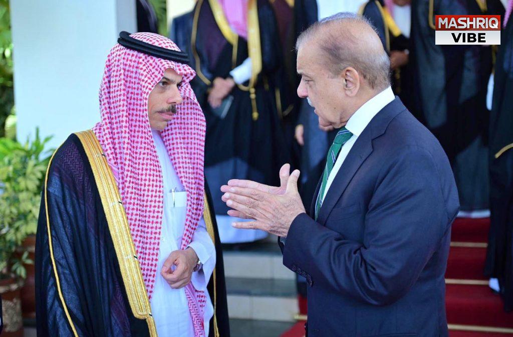 Pakistan, Saudi Arabia reiterate commitment to enhanced bilateral strategic, economic partnership