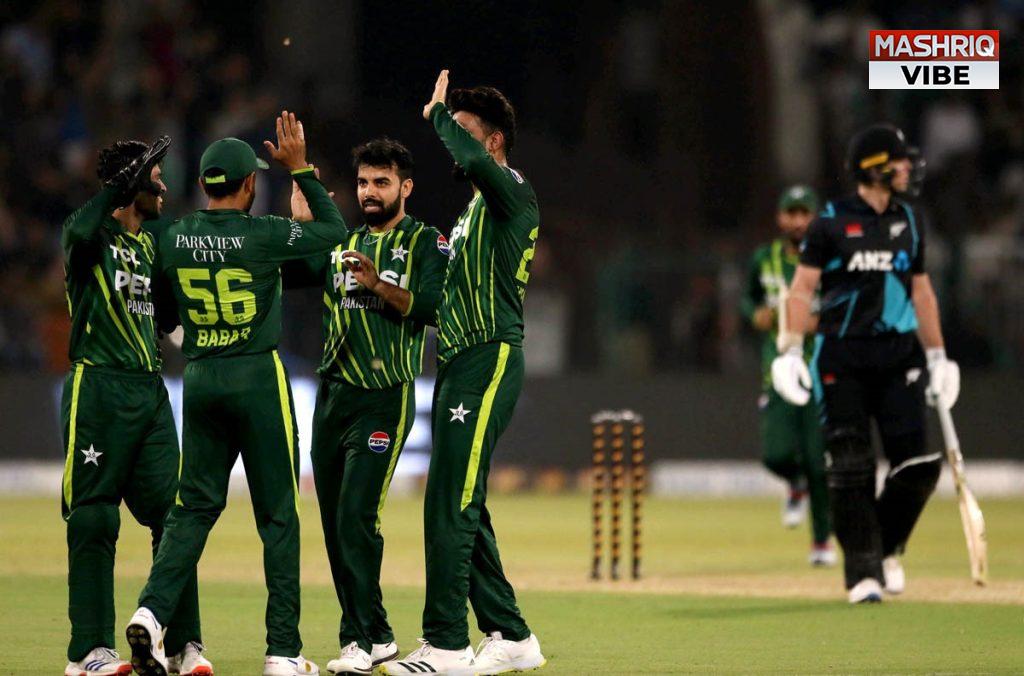 Babar, bowlers help Pakistan level series 2-2 against New Zealand