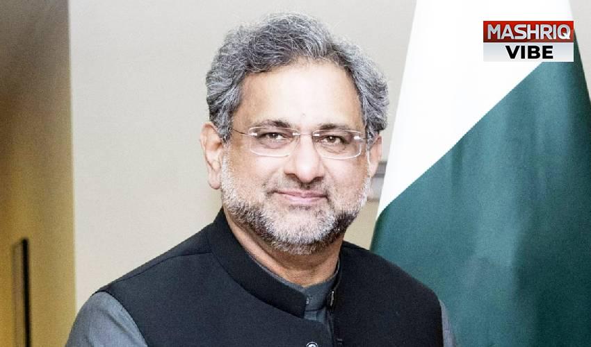 Shahid Khaqan Abbasi, others get clean chit in LNG reference